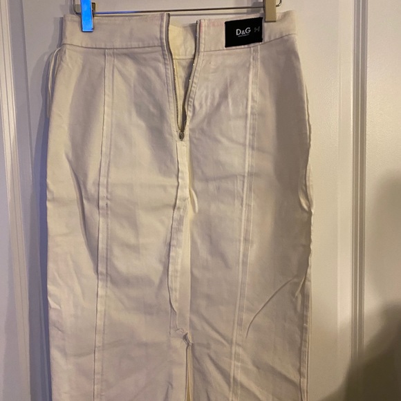 Dolce and Gabbana skirt - Picture 3 of 6